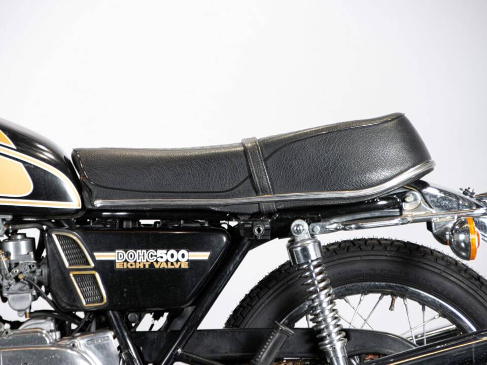 Bild 17/50 von Yamaha TX 500 (1976)