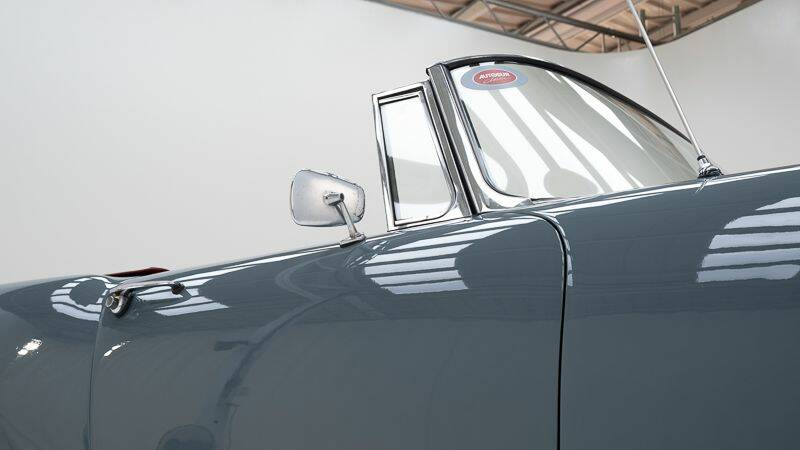 Image 14/15 of Alfa Romeo 2600 Spider (1965)