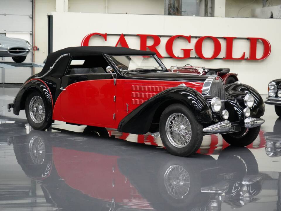 Immagine 15/34 di Bugatti Typ 57 (1937)