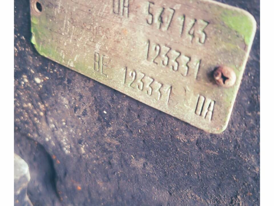 Image 27/32 of SEAT 600 D (1972)