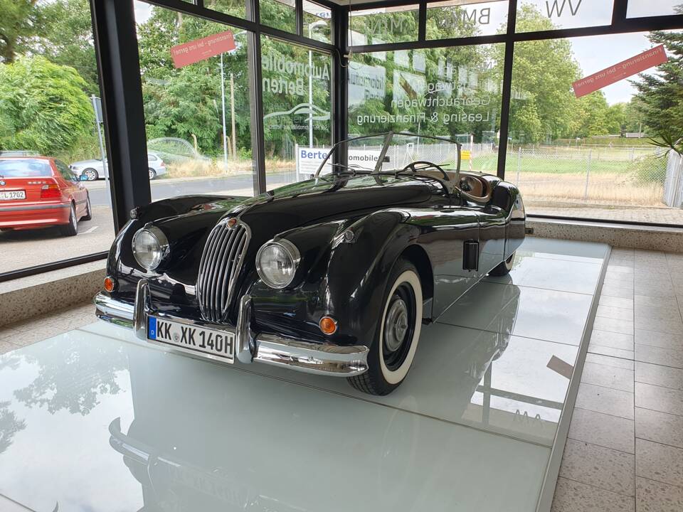 Bild 1/54 von Jaguar XK 140 OTS (1957)