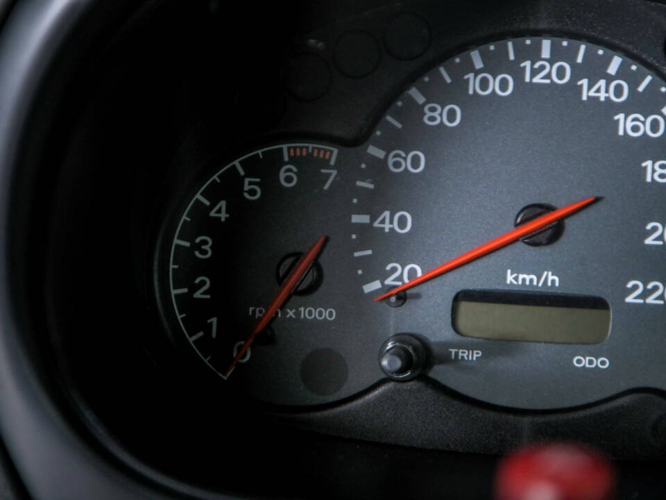 Image 8/39 of Ford Streetka (2003)