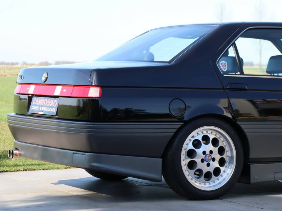 Imagen 39/50 de Alfa Romeo 164 3.0 V6 Quadrifoglio (1991)