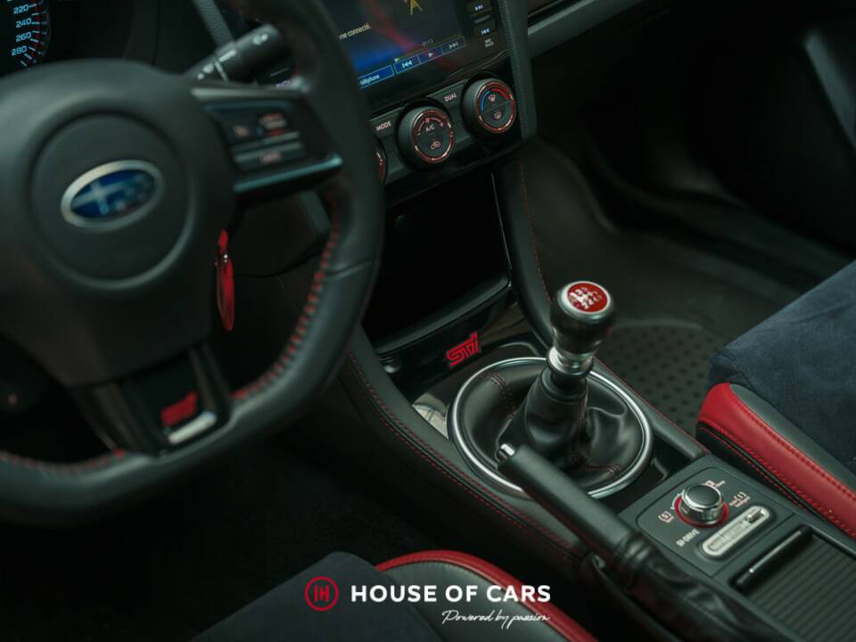 Image 20/25 of Subaru Impreza WRX STi (2017)