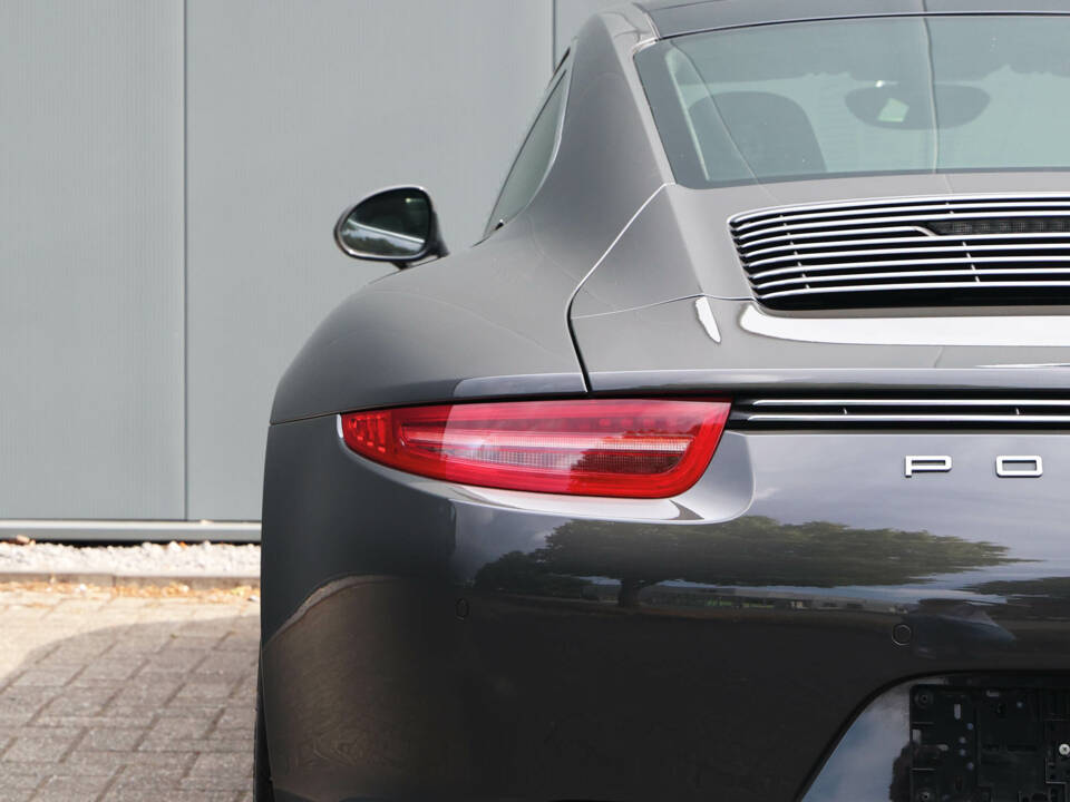 Image 26/43 de Porsche 911 Carrera S &quot;50 Jahre 911&quot; (2013)