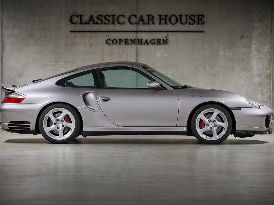 Image 12/98 of Porsche 911 Turbo (2000)