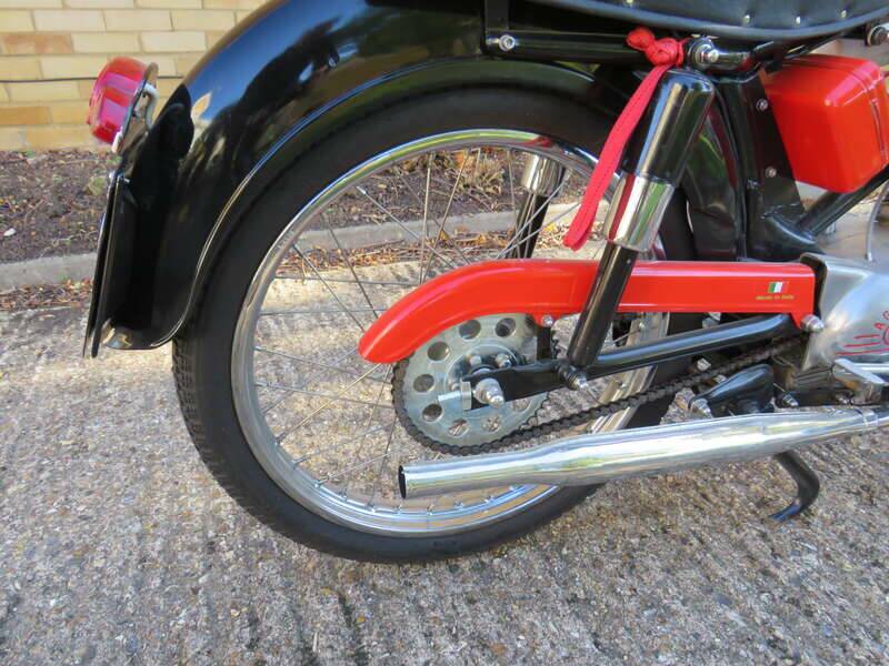 Image 30/37 of MV Agusta DUMMY (1959)