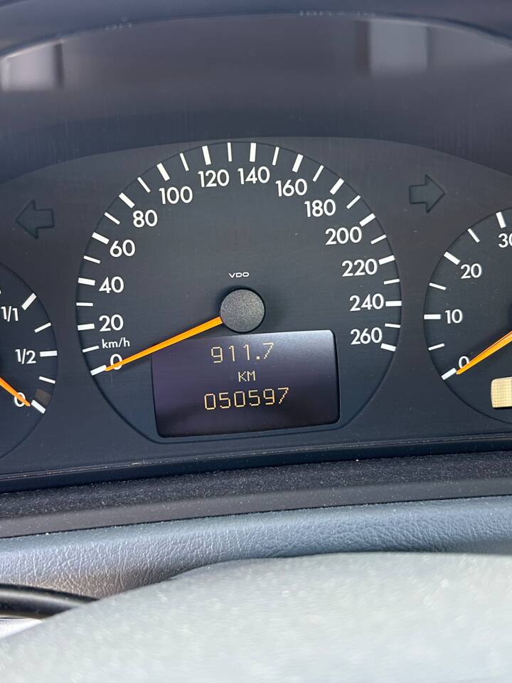 Bild 12/12 von Mercedes-Benz CLK 200 Kompressor (2001)
