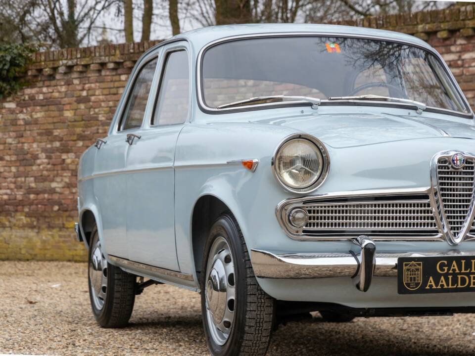 Image 41/48 of Alfa Romeo Giulietta TI (1964)
