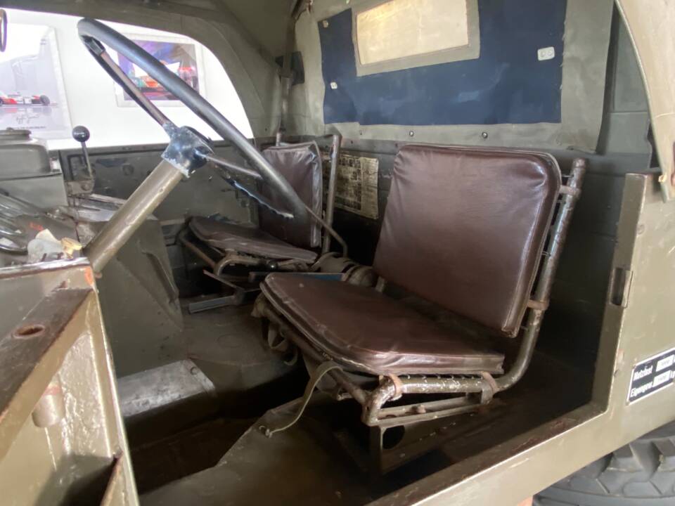 Afbeelding 23/67 van Mercedes-Benz Unimog 2010 (1951)