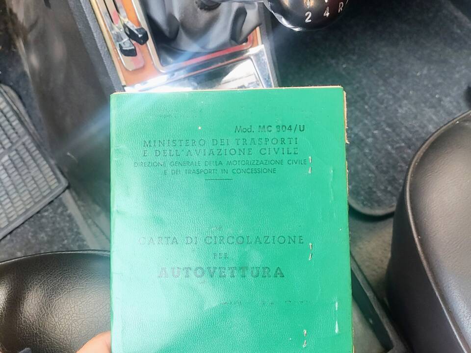 Bild 10/10 von Alfa Romeo Giulia Nuova Super 1300 (1975)