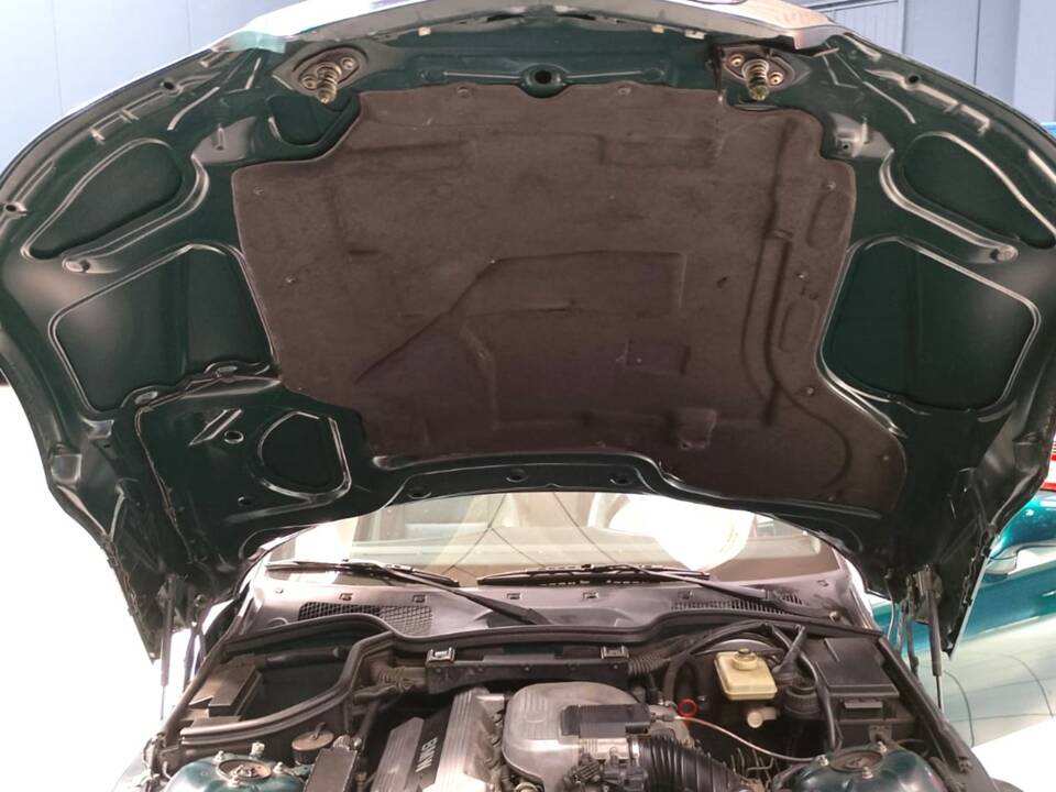 Image 37/43 of BMW Z3 1.9 (1997)