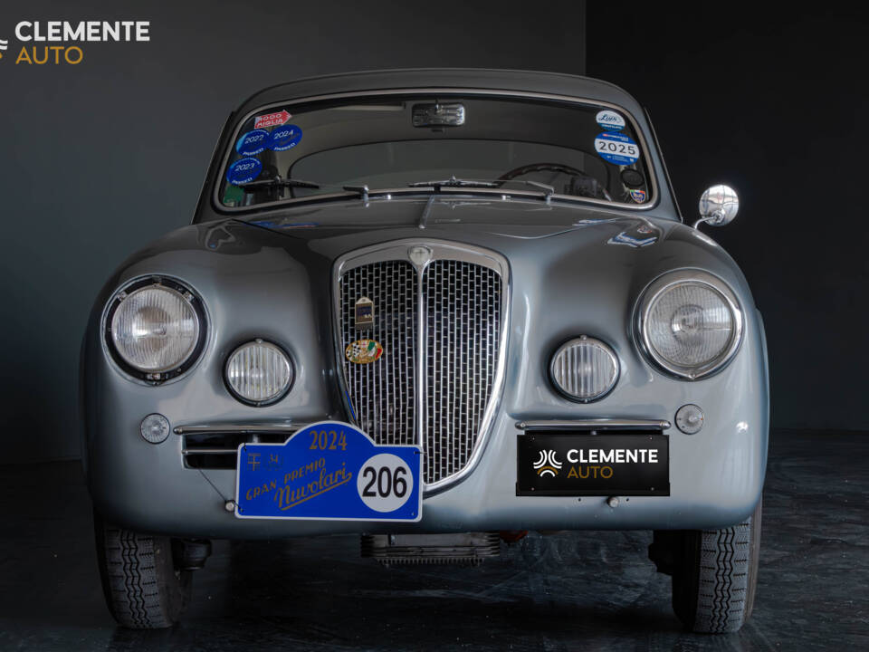 Imagen 3/8 de Lancia Aurelia B20 GT 2500 (1957)