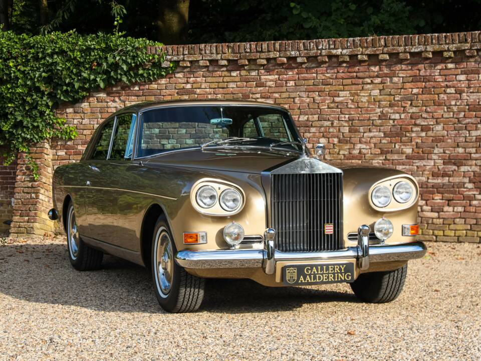 Image 38/50 of Rolls-Royce Silver Cloud III "Chinese Eyes" (1965)