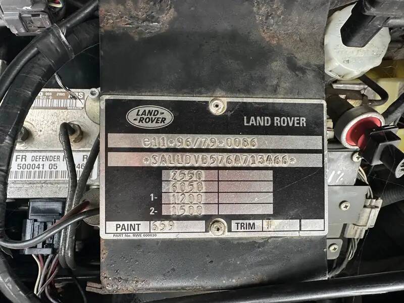 Bild 6/12 von Land Rover Defender 90 Heritage (2006)