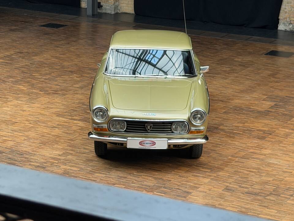 Bild 4/36 von Peugeot 404 Coupé (1966)