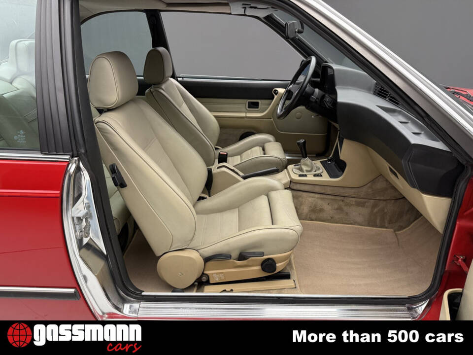 Image 13/15 de BMW M 635 CSi (1985)