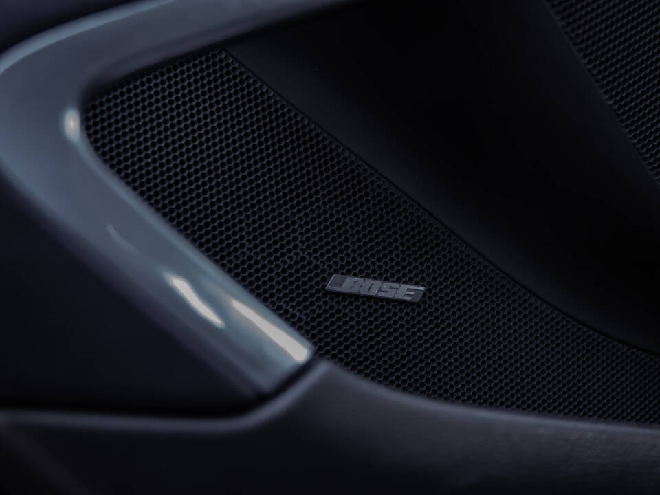 Image 21/50 of Porsche 911 Carrera 4S (2013)