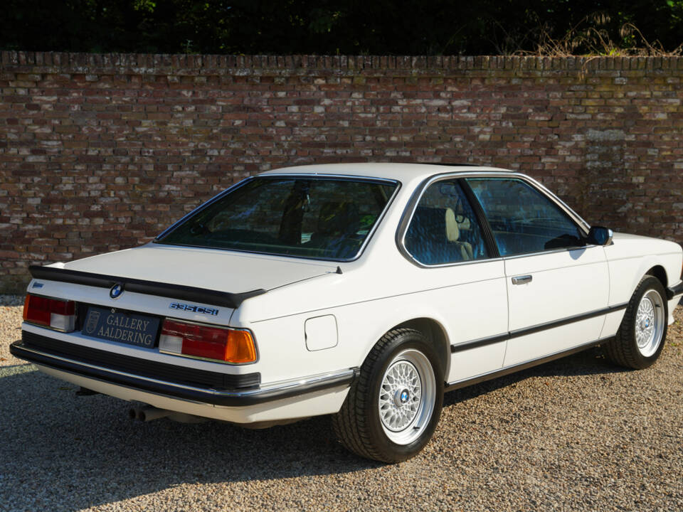 Image 2/50 of BMW 635 CSi (1986)