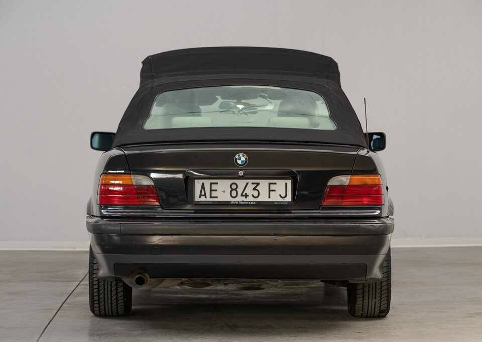 Imagen 37/46 de BMW 318i (1995)