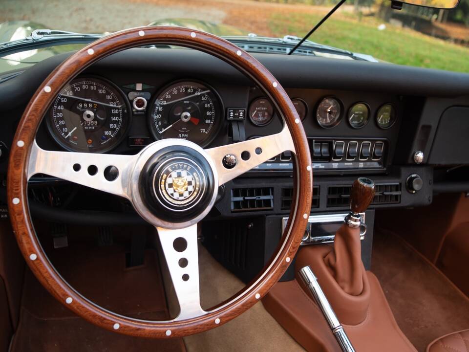 Bild 39/84 von Jaguar E-Type V12 (1973)