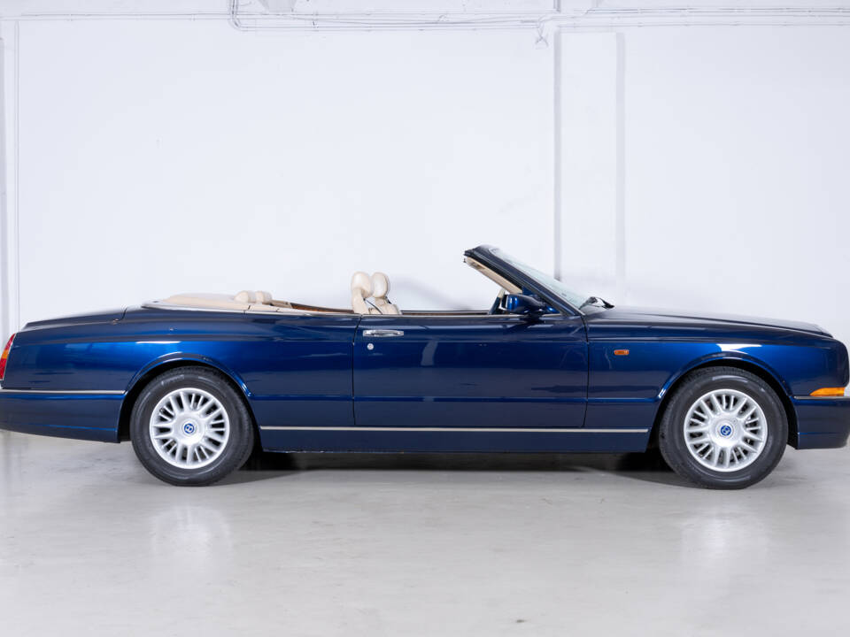 Afbeelding 3/31 van Bentley Azure (1999)