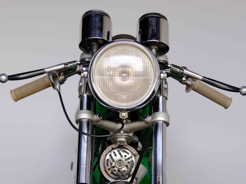 Image 19/57 of Benelli 125 Sport Special (1971)