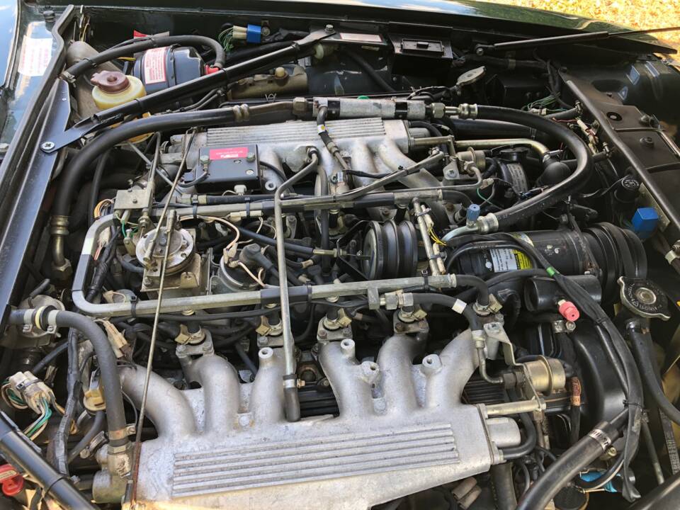 Image 7/8 of Jaguar XJS 6.0 V12 (1986)
