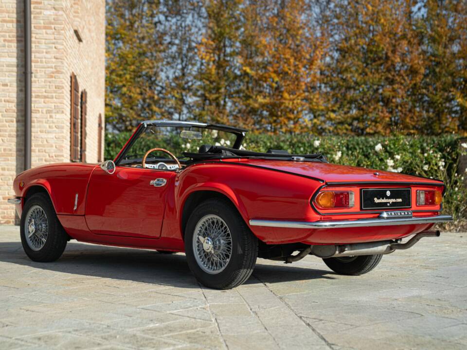 Image 9/50 of Triumph Spitfire 1500 (1976)