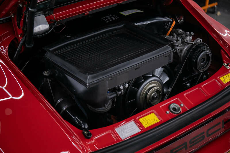 Image 22/38 of Porsche 911 Turbo 3.3 (1980)