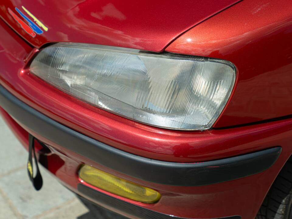 Imagen 20/50 de Peugeot 106 1.1 (2003)