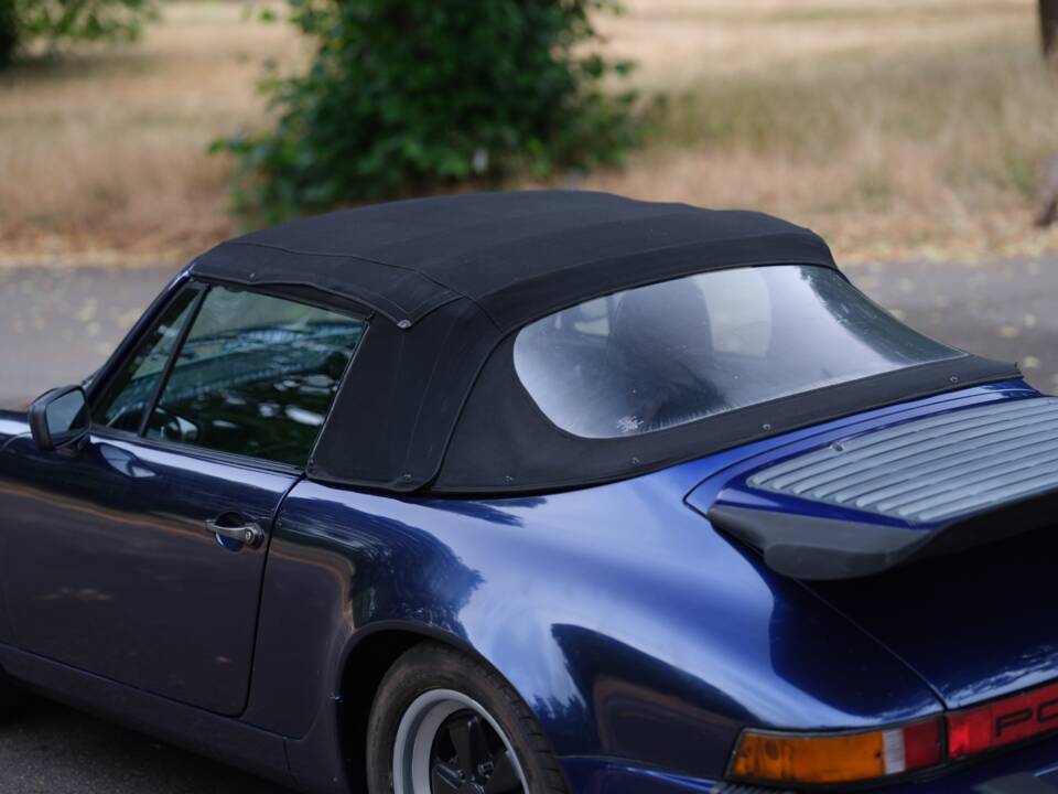 Bild 26/43 von Porsche 911 Carrera 3.2 (1989)