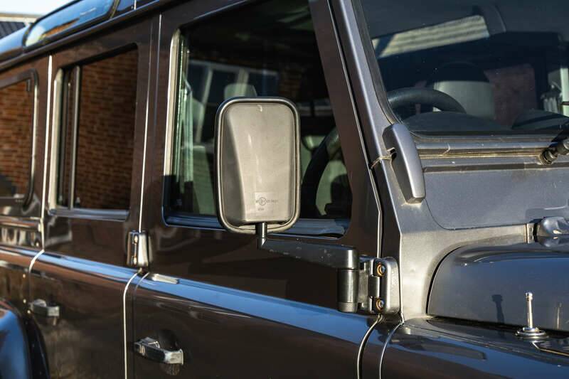 Immagine 29/50 di Land Rover Defender 110 (2008)