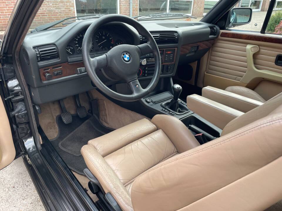 Bild 5/26 von BMW 320i (1990)