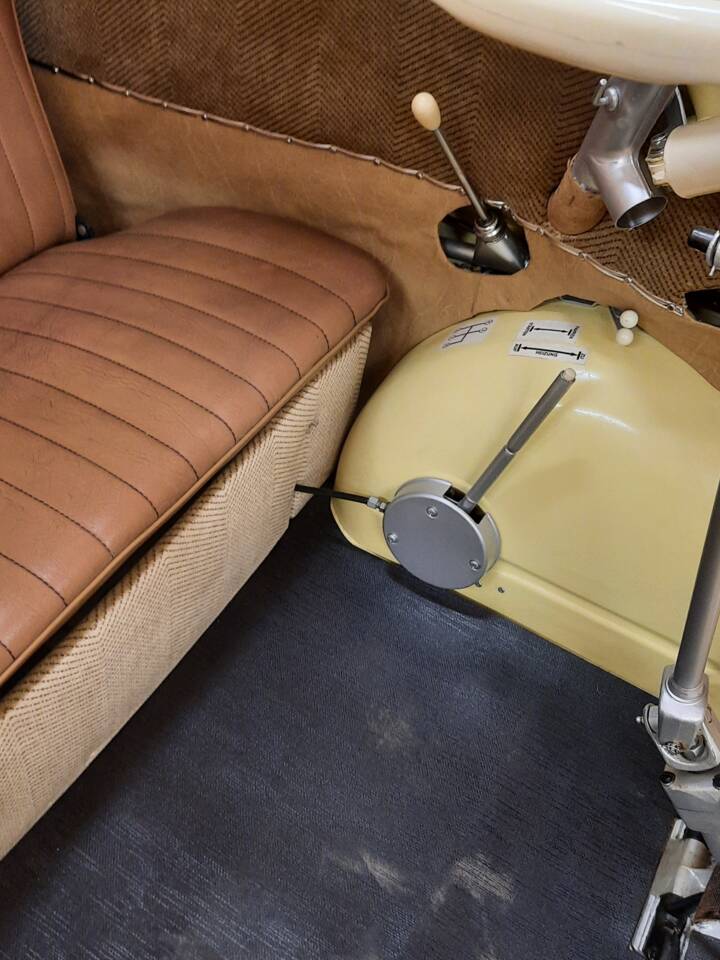 Image 26/31 of BMW Isetta 250 (1959)