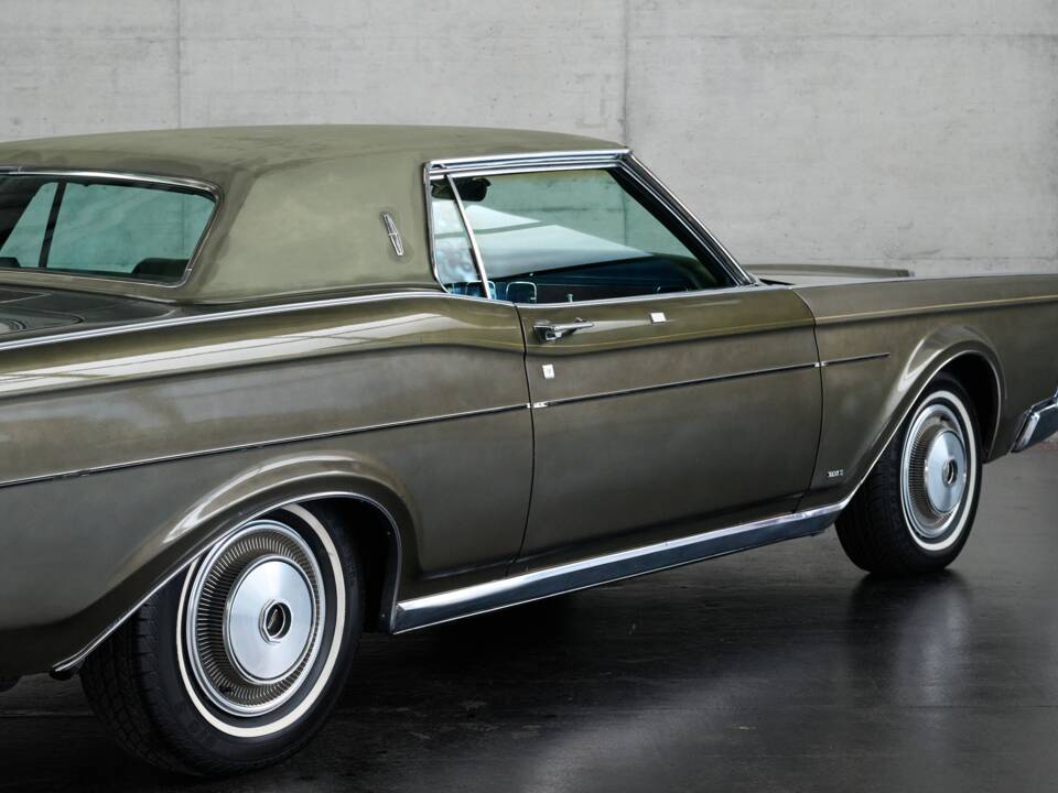 Image 35/50 of Lincoln Continental Mark III Hardtop Coupé (1970)