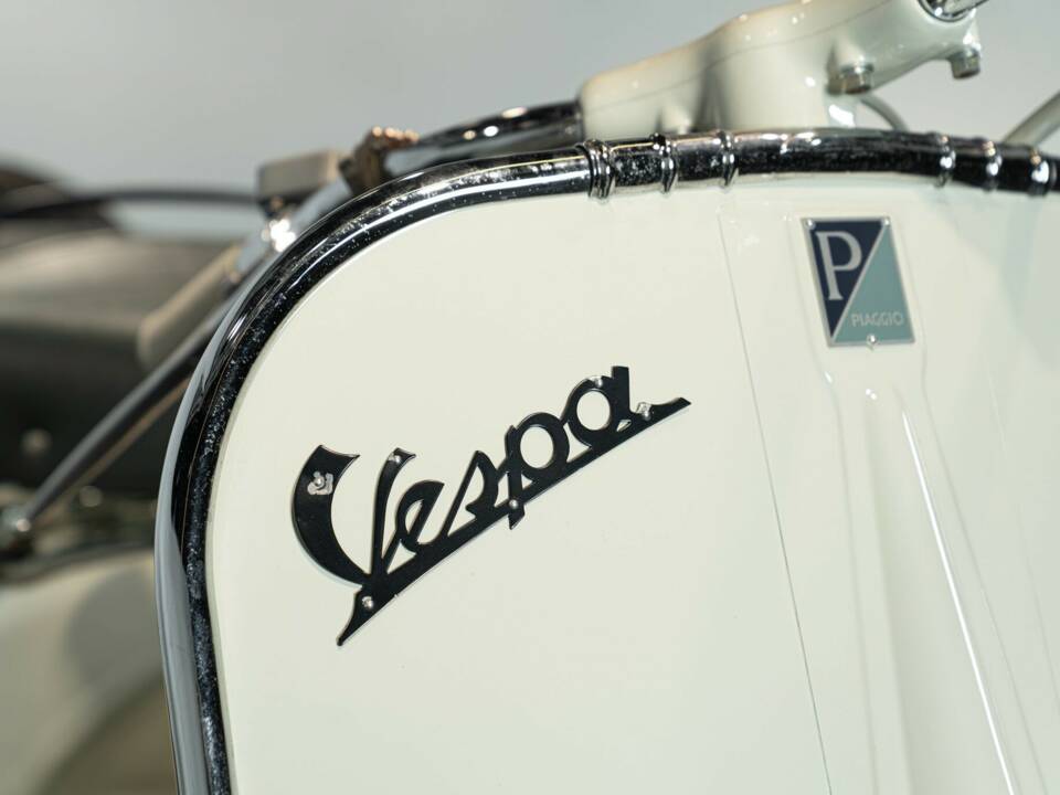 Image 27/33 of Piaggio DUMMY (1956)