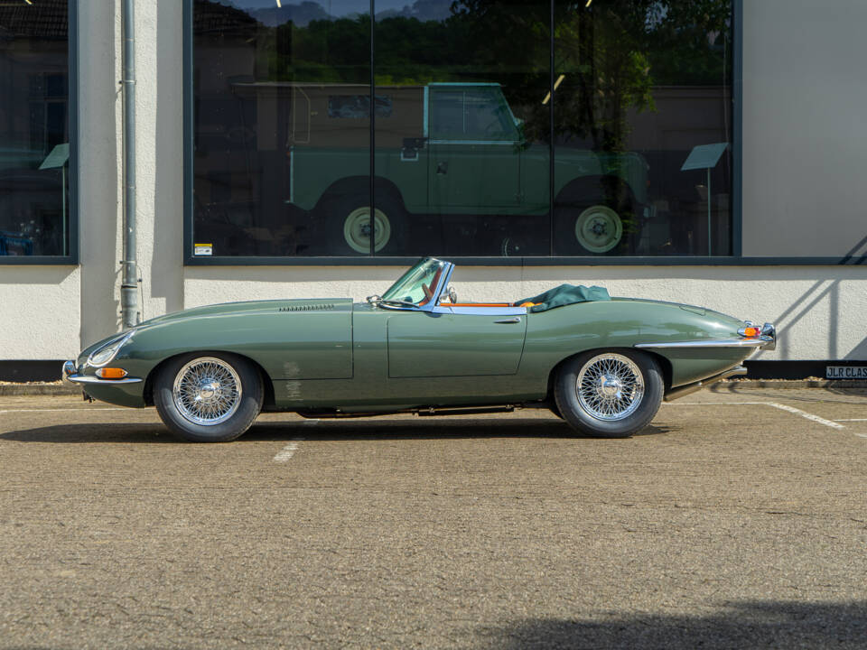 Afbeelding 3/33 van Jaguar E-Type 4.2 (1967)