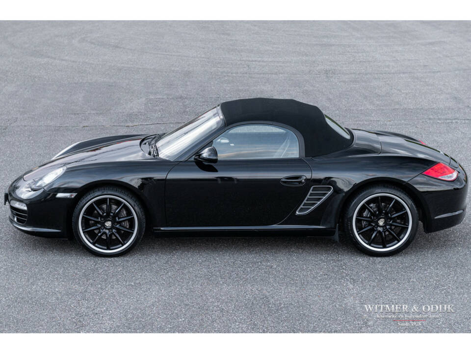 Image 17/32 of Porsche Boxster (2010)