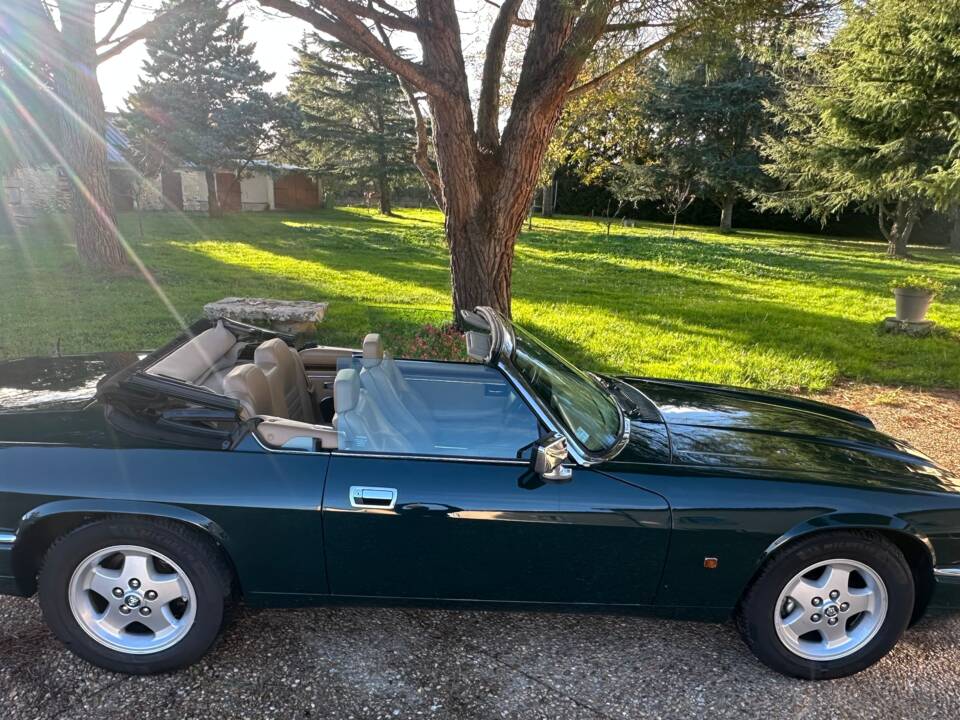 Image 3/18 of Jaguar XJS 6.0 V12 (1993)