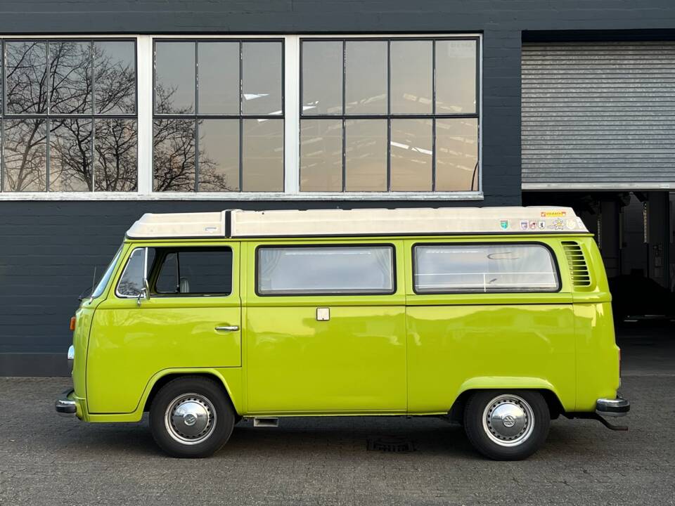 Image 1/57 of Volkswagen T2b Westfalia (1978)
