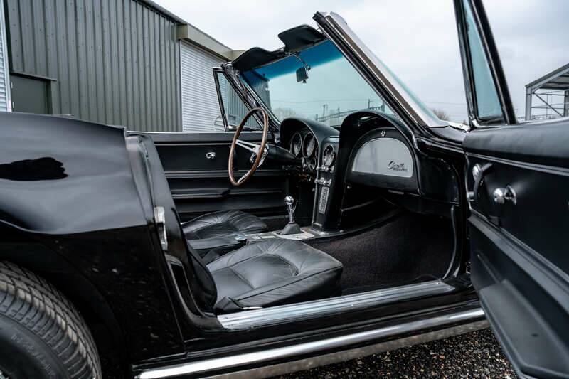 Image 35/50 of Chevrolet Corvette Sting Ray Convertible (1965)