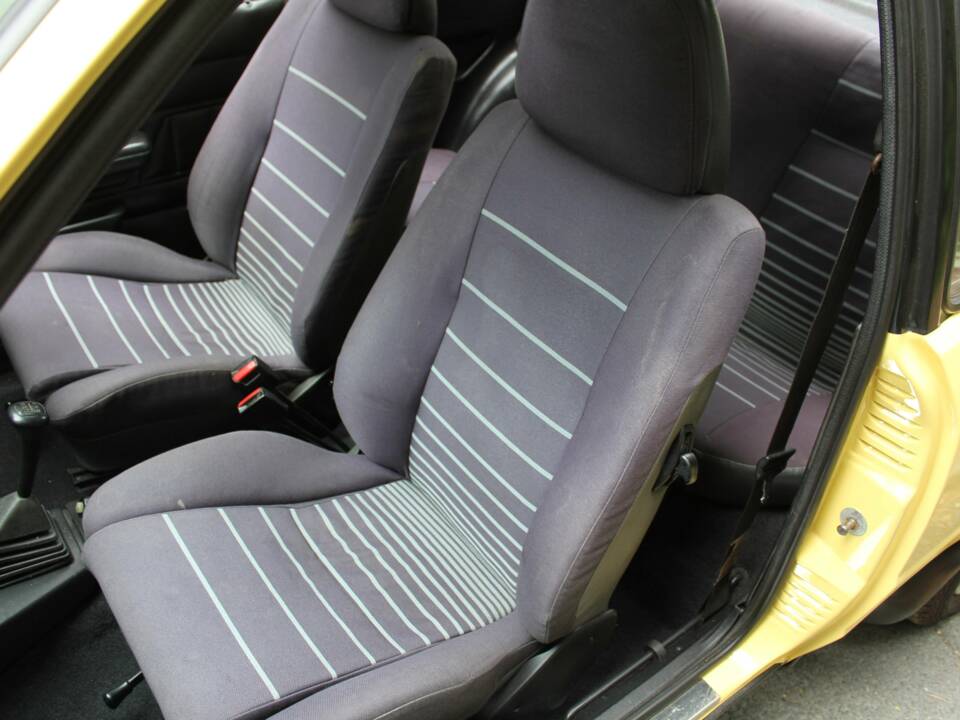 Immagine 13/19 di Ford Escort XR3 (1981)