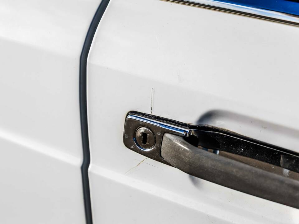 Image 63/175 of Mercedes-Benz 420 SE (1986)