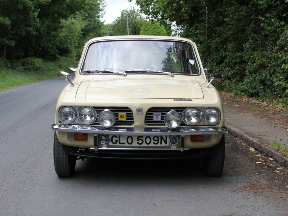 Image 2/17 of Triumph 1500 (1974)