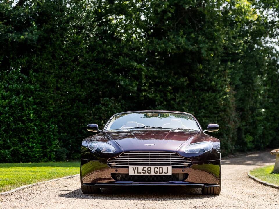 Bild 29/50 von Aston Martin V8 Vantage Roadster (2008)