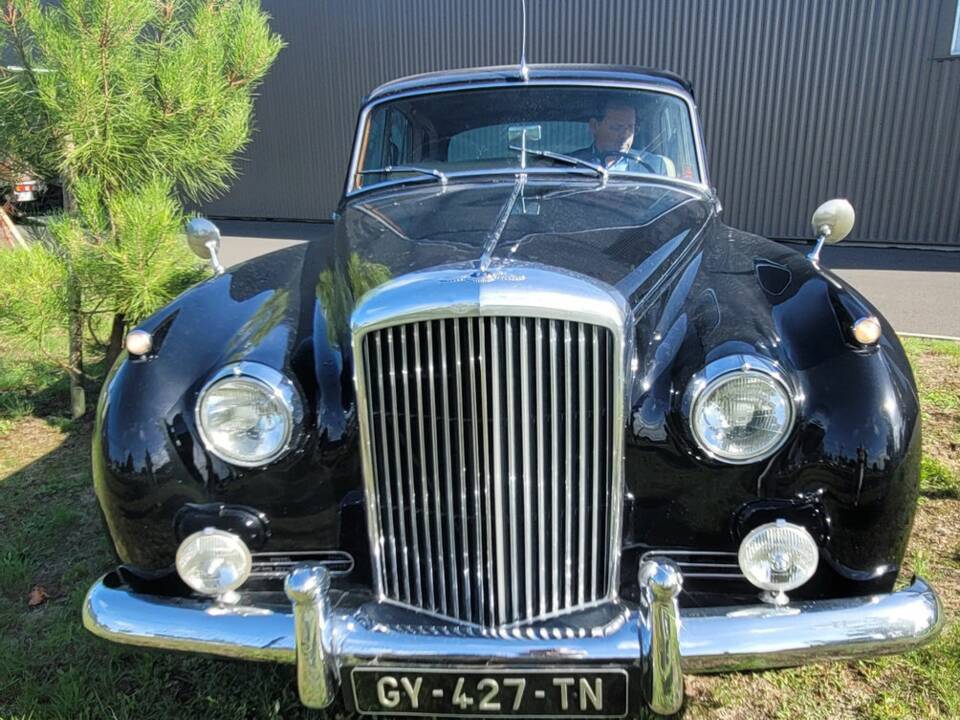 Bild 6/8 von Bentley S 2 (1960)