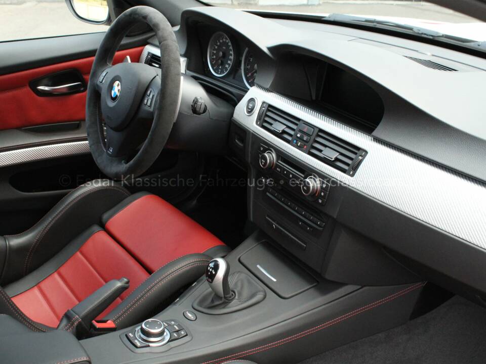 Image 23/41 of BMW M3 (2013)