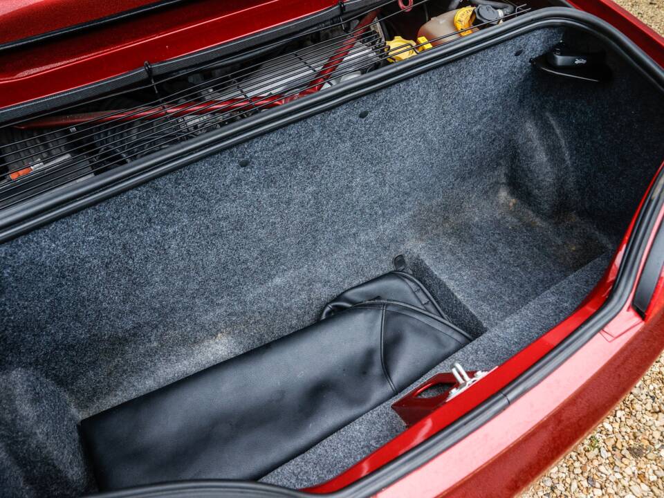 Image 37/37 of MG TF 135 (2005)