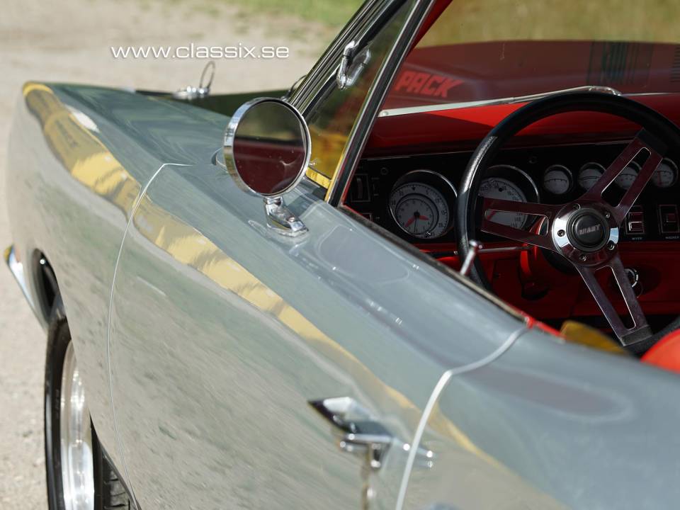 Image 6/26 of Dodge Coronet Super Bee (1969)